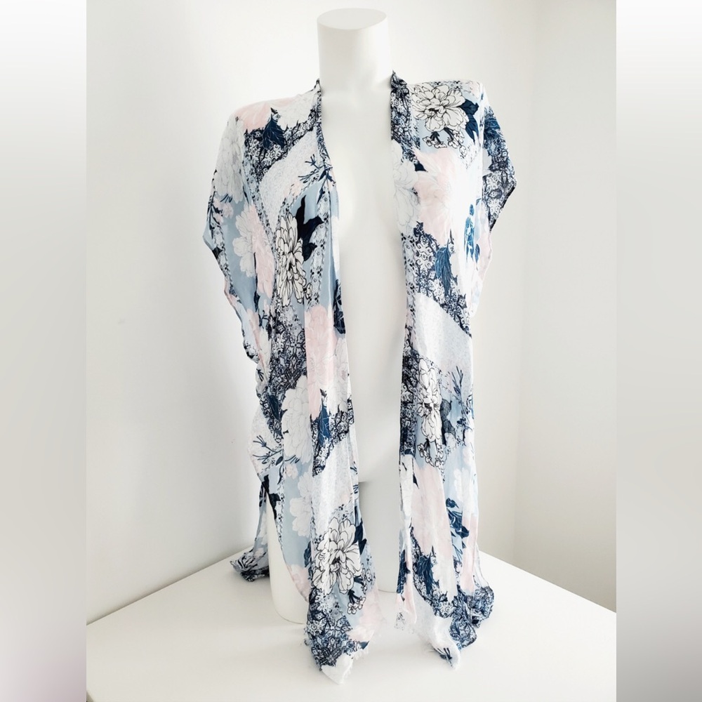 Floral Open-Front Cardigan in Pale Pink & Blue
